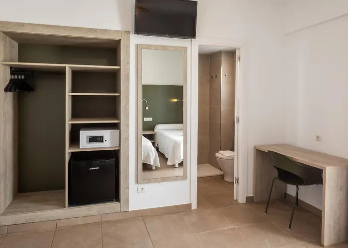 Hostal Alicante San Antonio Abad